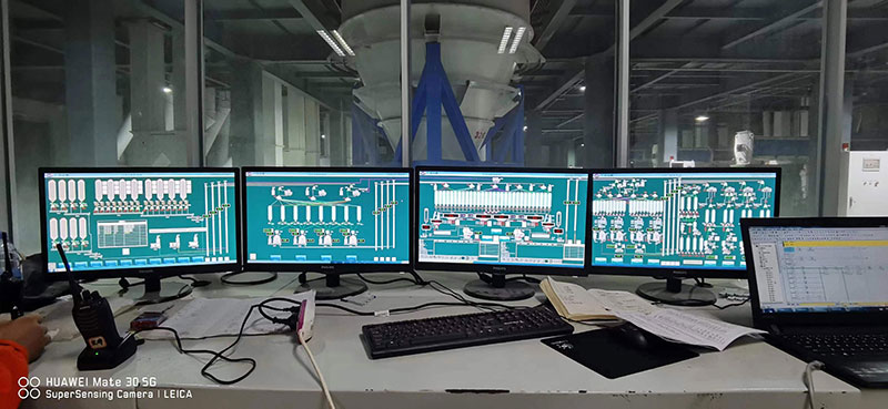 SZLH420 feed pellet line control room